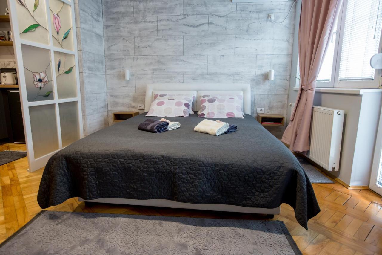 Apartment Studio Milena Subotica Luaran gambar