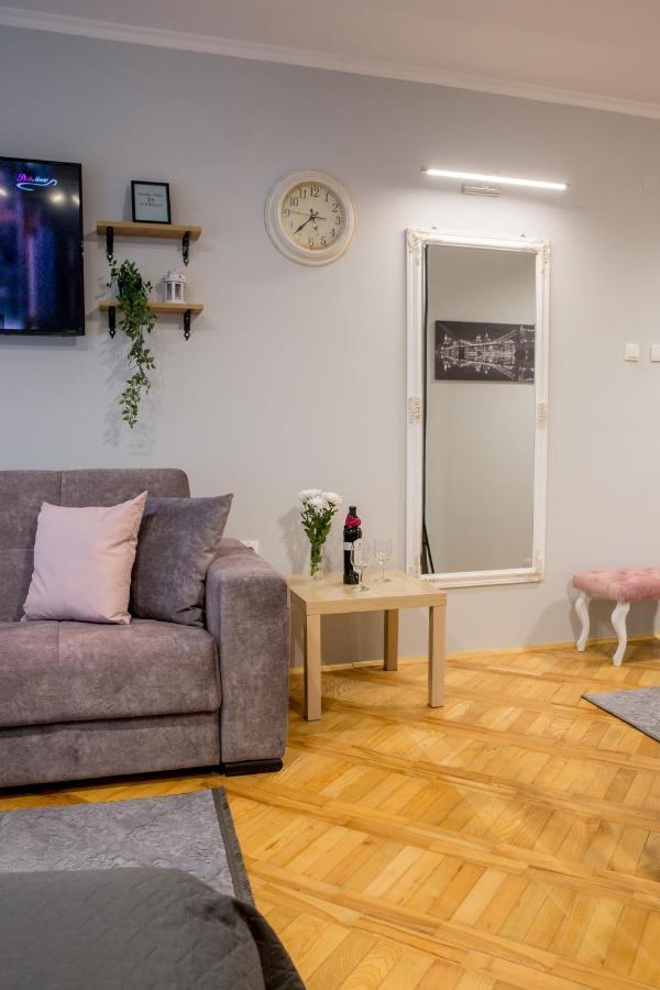 Apartment Studio Milena Subotica Luaran gambar